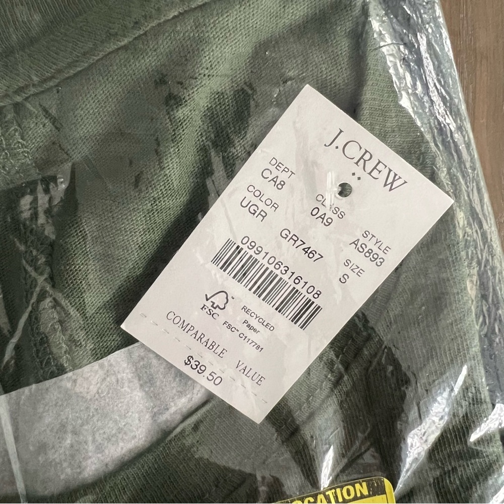 J.Crew Longsleeve Crewneck Girlfriend Tee Utility Green - Picture 4 of 6